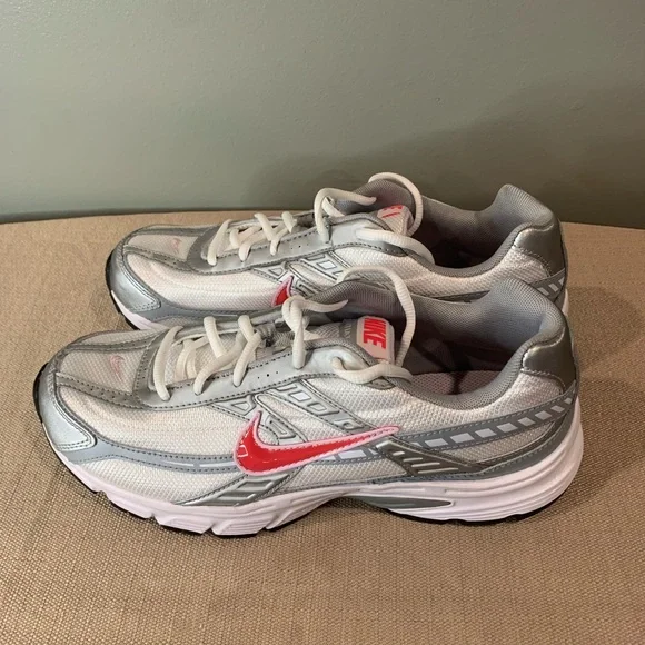 Nike Women's Metallic Silver and Red Sneakers - Picture 4 of 7